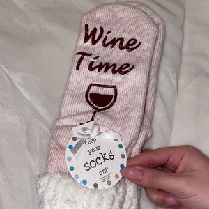 Wine Rime Fluffy Socks 🧦